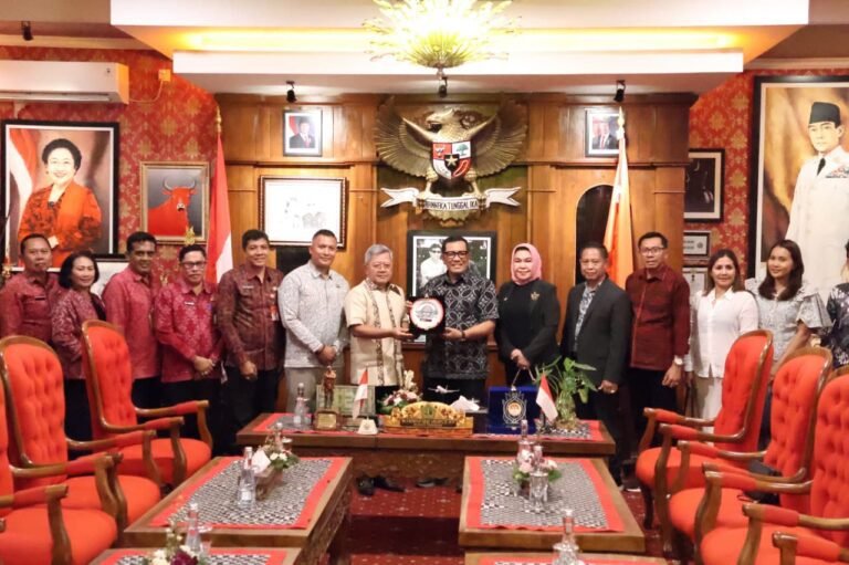 Bupati Sanjaya Terima Kunjungan Dubes RI untuk Yunani